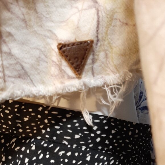 Vintage Guess Marble Distressed Jean Jacket Size S Cotton - Picture 3 of 5